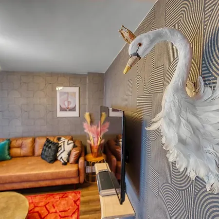 Casa Del Artista - Designer Apartments, Apartament Whitby