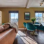 شقة Casa Del Artista , Boutique Apartments, ويتبي