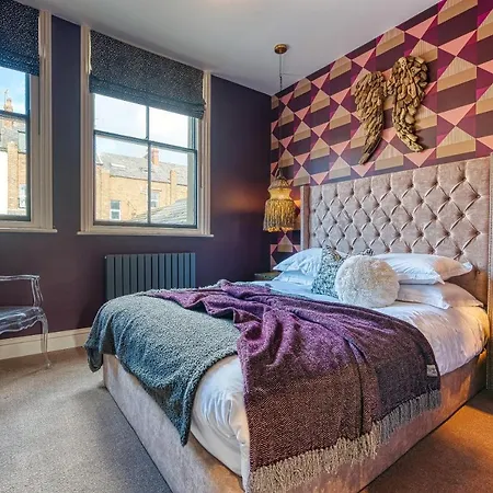 Casa Del Artista , Boutique Apartments, Апартаменты Уитби